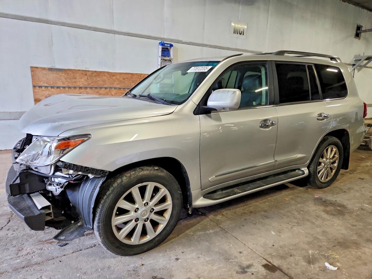 2011 Lexus LX 570, VIN JTJHY7AX7B4067865 — Front end