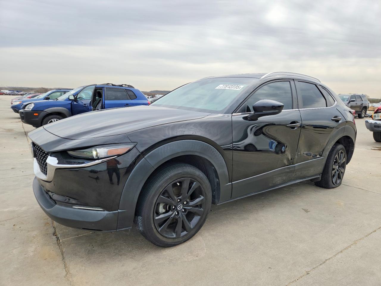 2022 Mazda CX-30 S Preferred, VIN 3MVDMBCL2NM417873 — Side