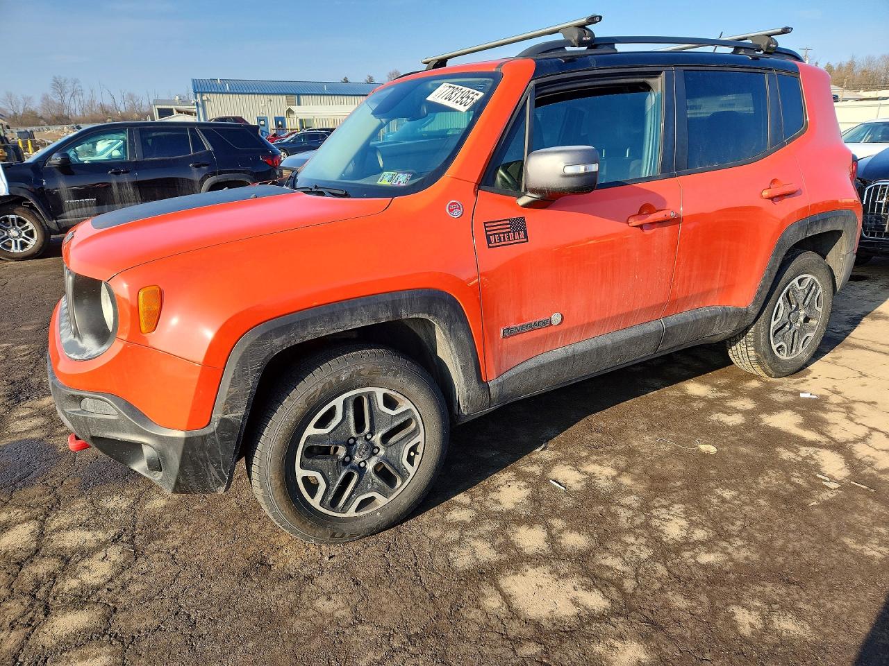 2016 Jeep Renegade Trailhawk, VIN ZACCJBCT2GPE36350 — Side
