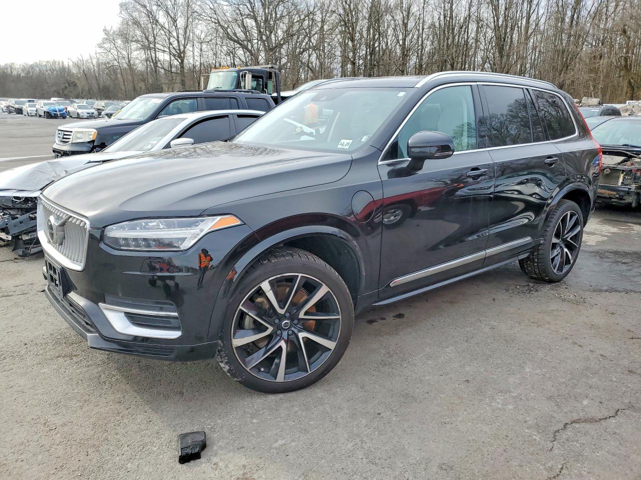 2021 Volvo XC90 Inscription Expression, VIN YV4BR00K2M1693067 — Minor dents and scratches