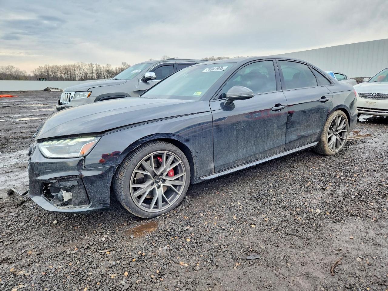 2022 Audi S4 Prestige, VIN WAUC4AF46NA044746 — Front end