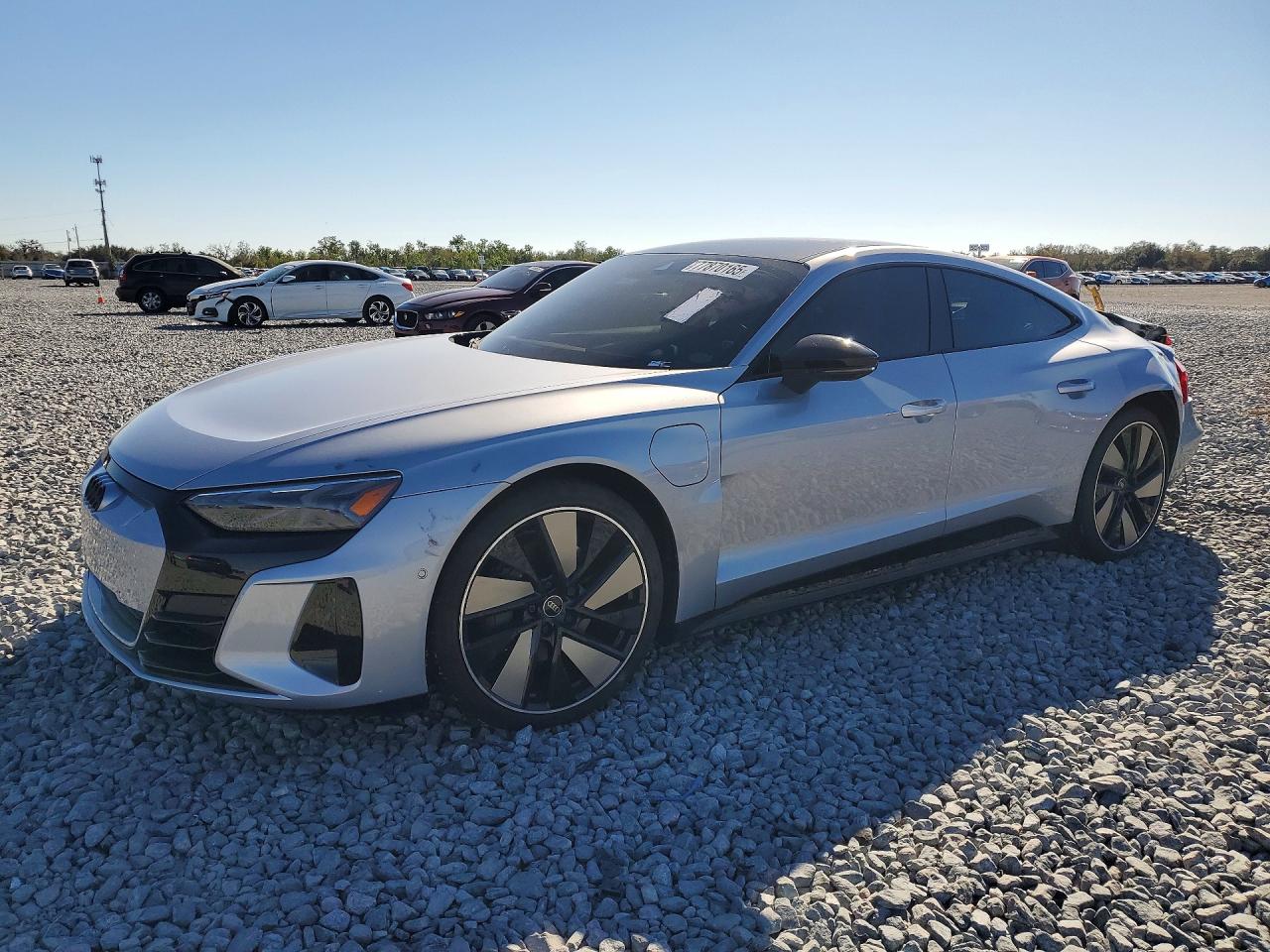 2023 Audi e-tron GT Prestige, VIN WAUEJBFW6P7006510 — Зад