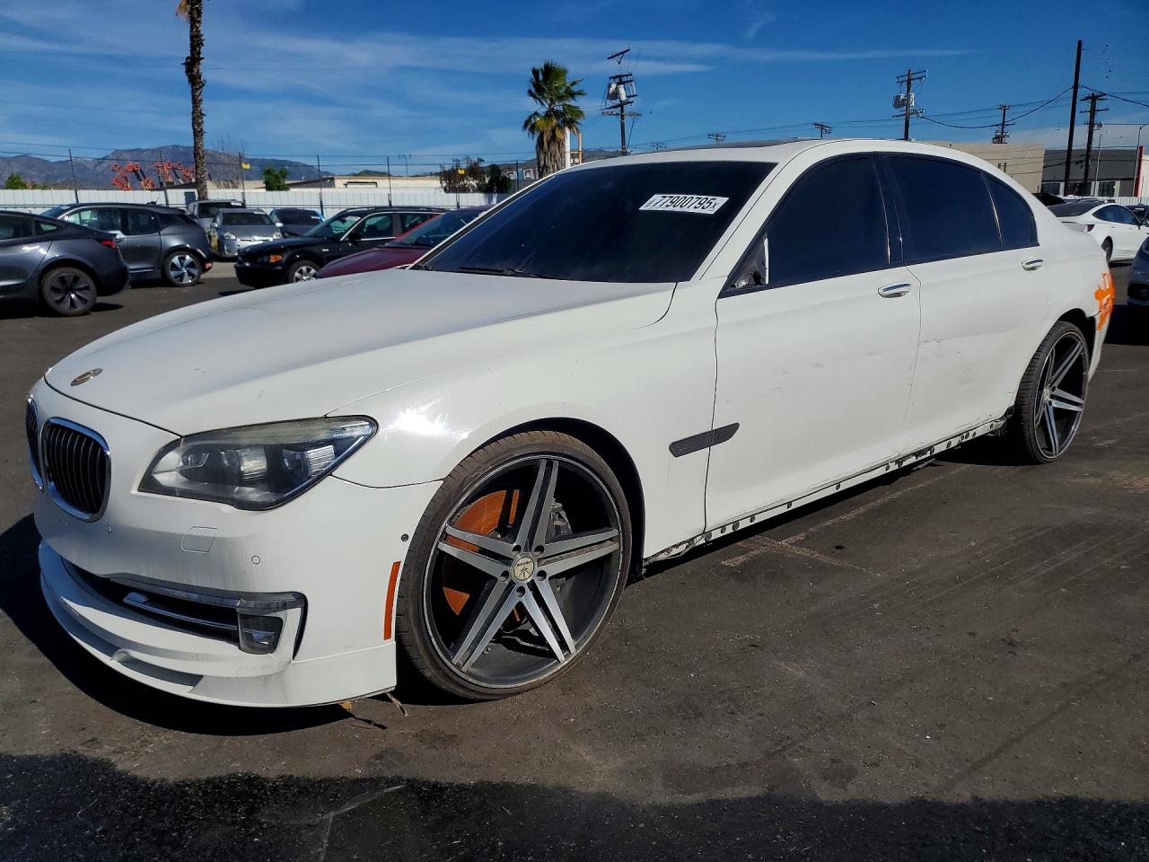 2013 BMW 7 Series 750Li, VIN WBAYE8C57DDS15977 — Rear end