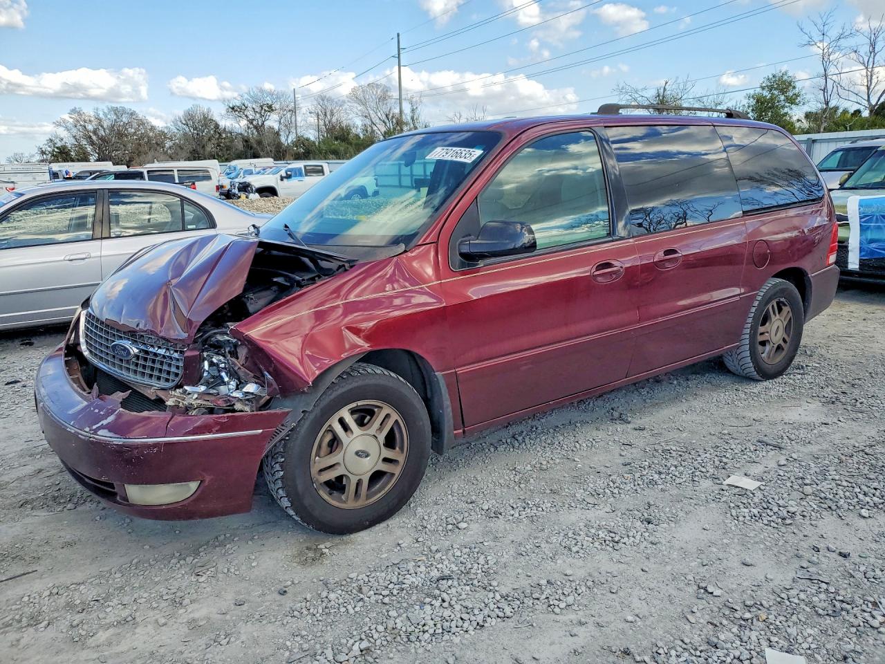 2007 Ford Freestar SEL, VIN 2FMZA52277BA28172 — Front end