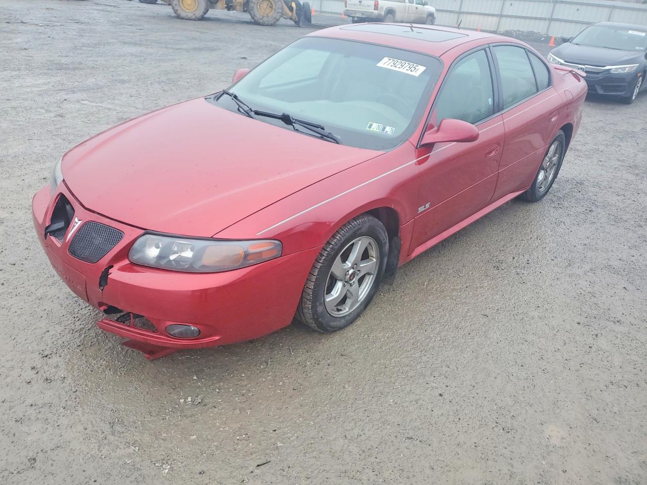 2005 Pontiac Bonneville SLE, VIN 1G2HY54K35U104622 — Front end