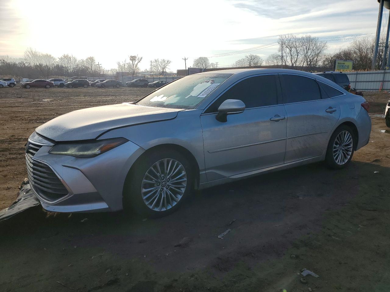 2019 Toyota Avalon XLE, VIN 4T1BZ1FB3KU013233 — Front end