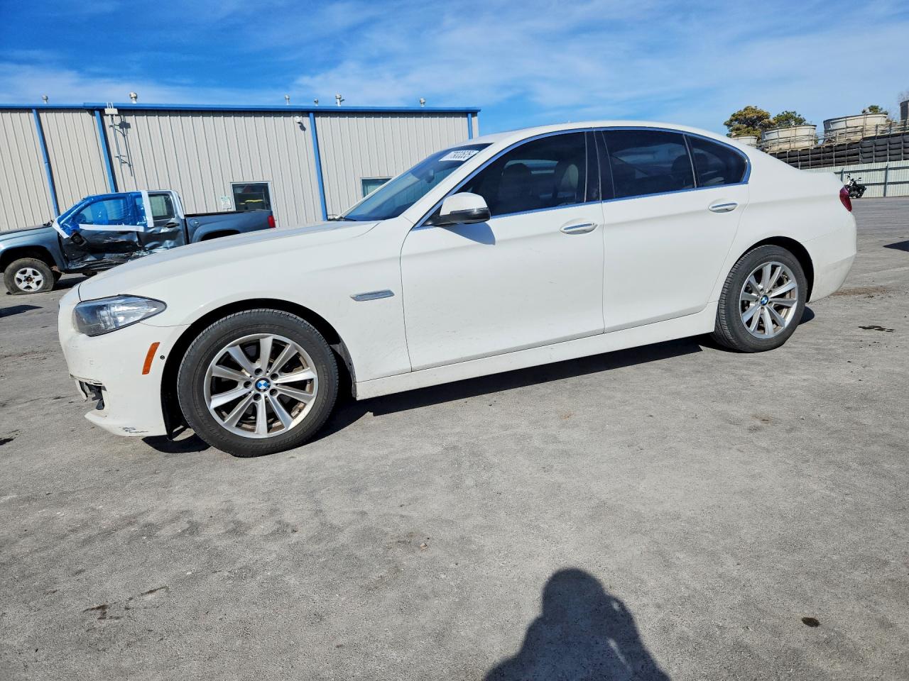 2014 BMW 5 Series 528i, VIN WBA5A5C52ED505364 — Undercarriage