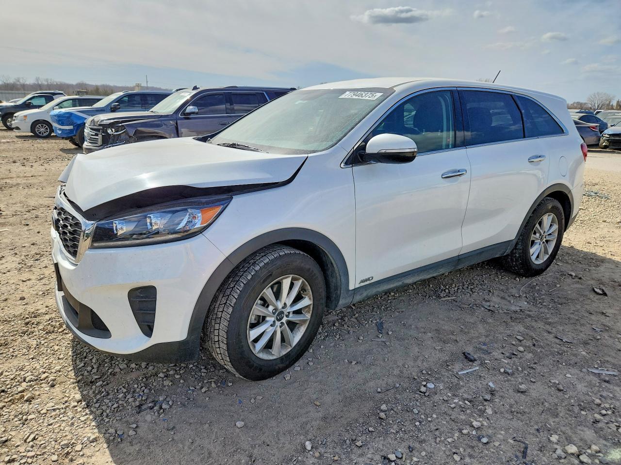 2019 Kia Sorento LX, VIN 5XYPGDA54KG441316 — Front end