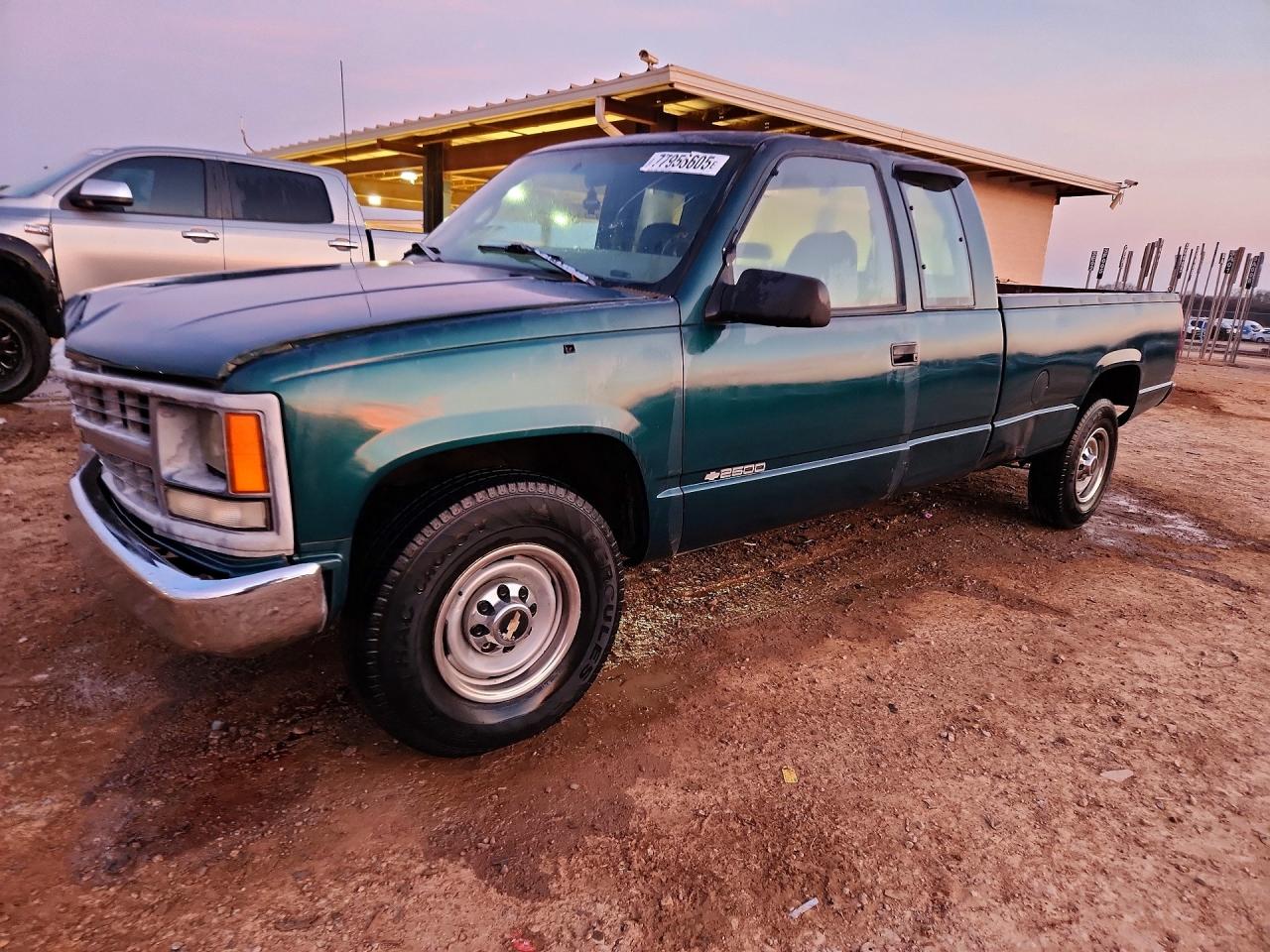 1997 Chevrolet Silverado 2500, VIN 1GCGC29R8VE149253 — Перед