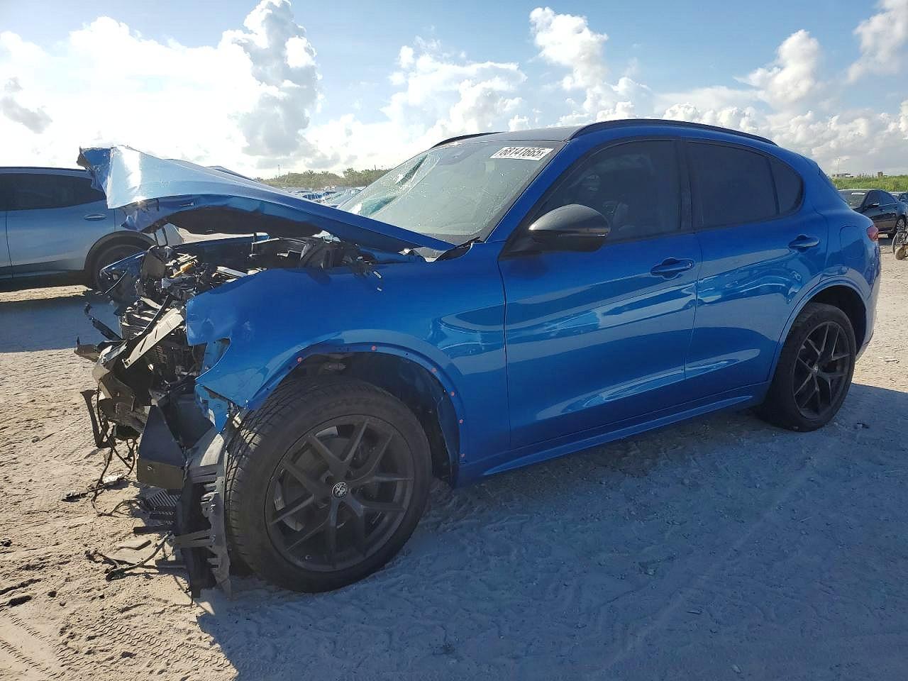 2020 Alfa Romeo Stelvio Sport, VIN ZASPAKAN3L7C76581 — Front end