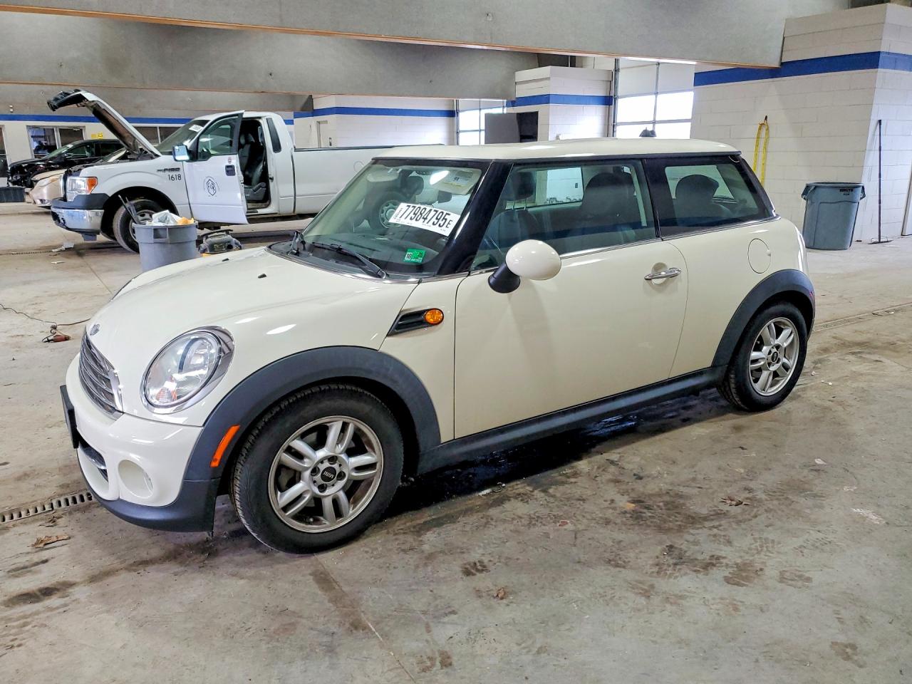 2013 MINI Hardtop, VIN WMWSU3C59DT371097 — Крыша