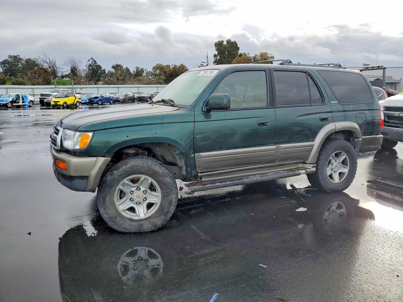 1999 Toyota 4Runner Limited, VIN JT3HN87R6X9019573 — Minor dents and scratches