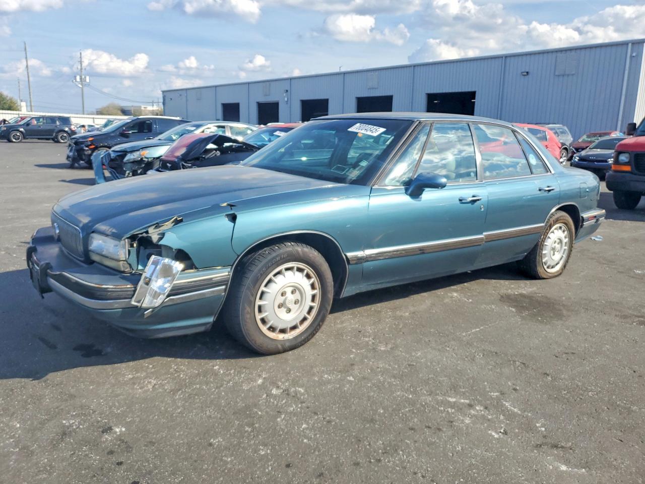 1996 Buick LeSabre Custom, VIN 1G4HP52K4TH436393 — Front end