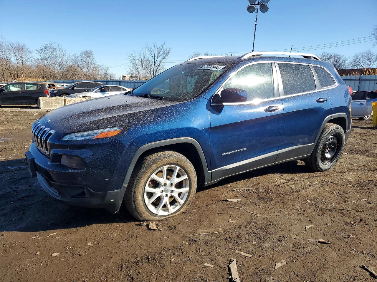 2018 Jeep Cherokee Latitude Plus, VIN 1C4PJMLBXJD556360 — Frame damage