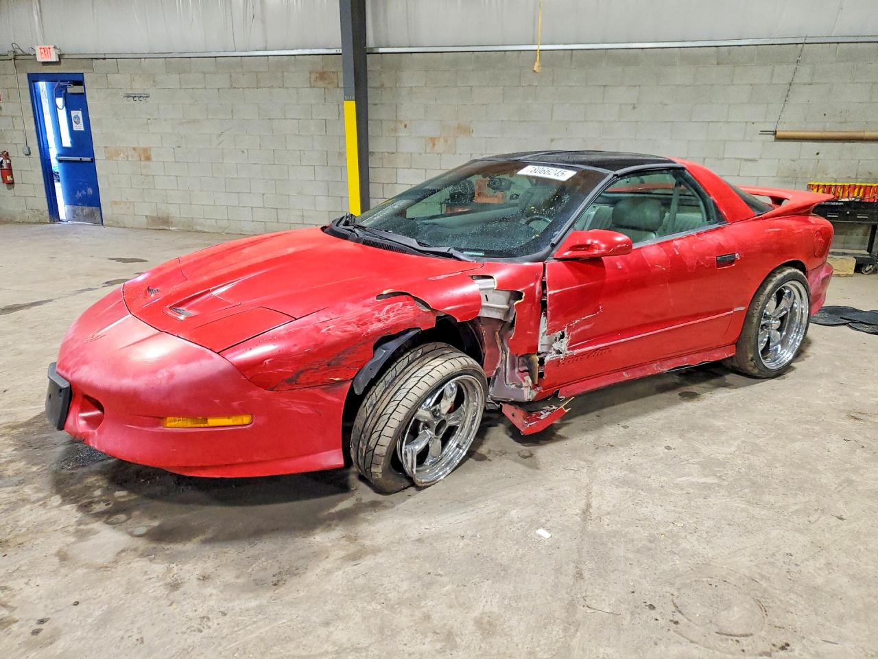 1995 Pontiac Firebird Formula, VIN 2G2FV22P5S2216143 — Auction photo