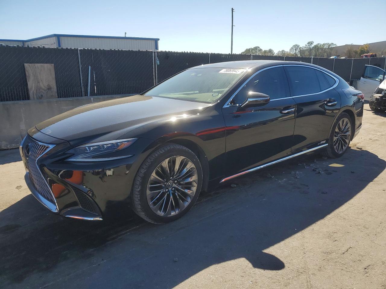 2019 Lexus LS, VIN JTHBY1FF2K5005160 — Rear end