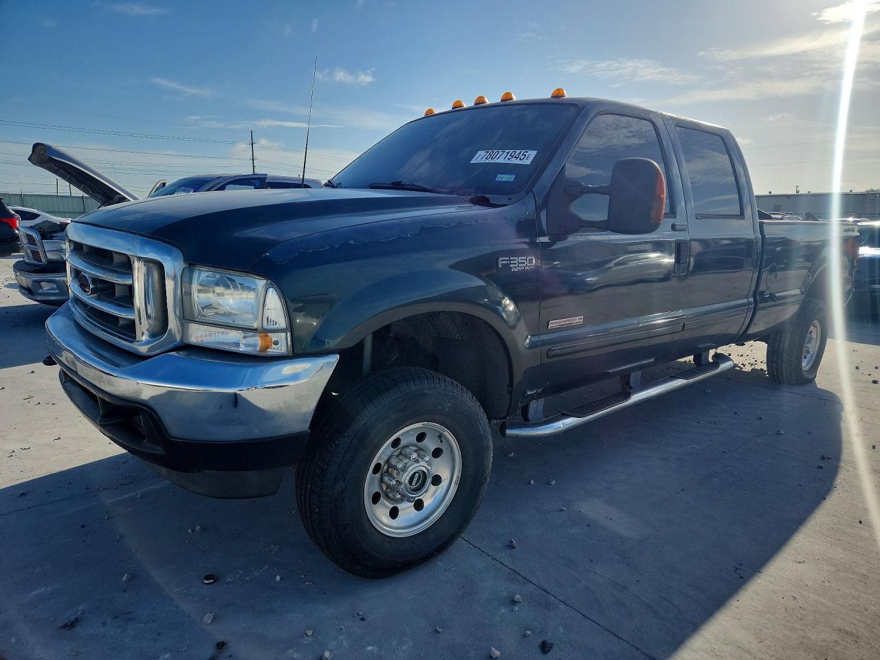 2004 Ford F-350 XL, VIN 1FTSW31P34EA05612 — Interior fire