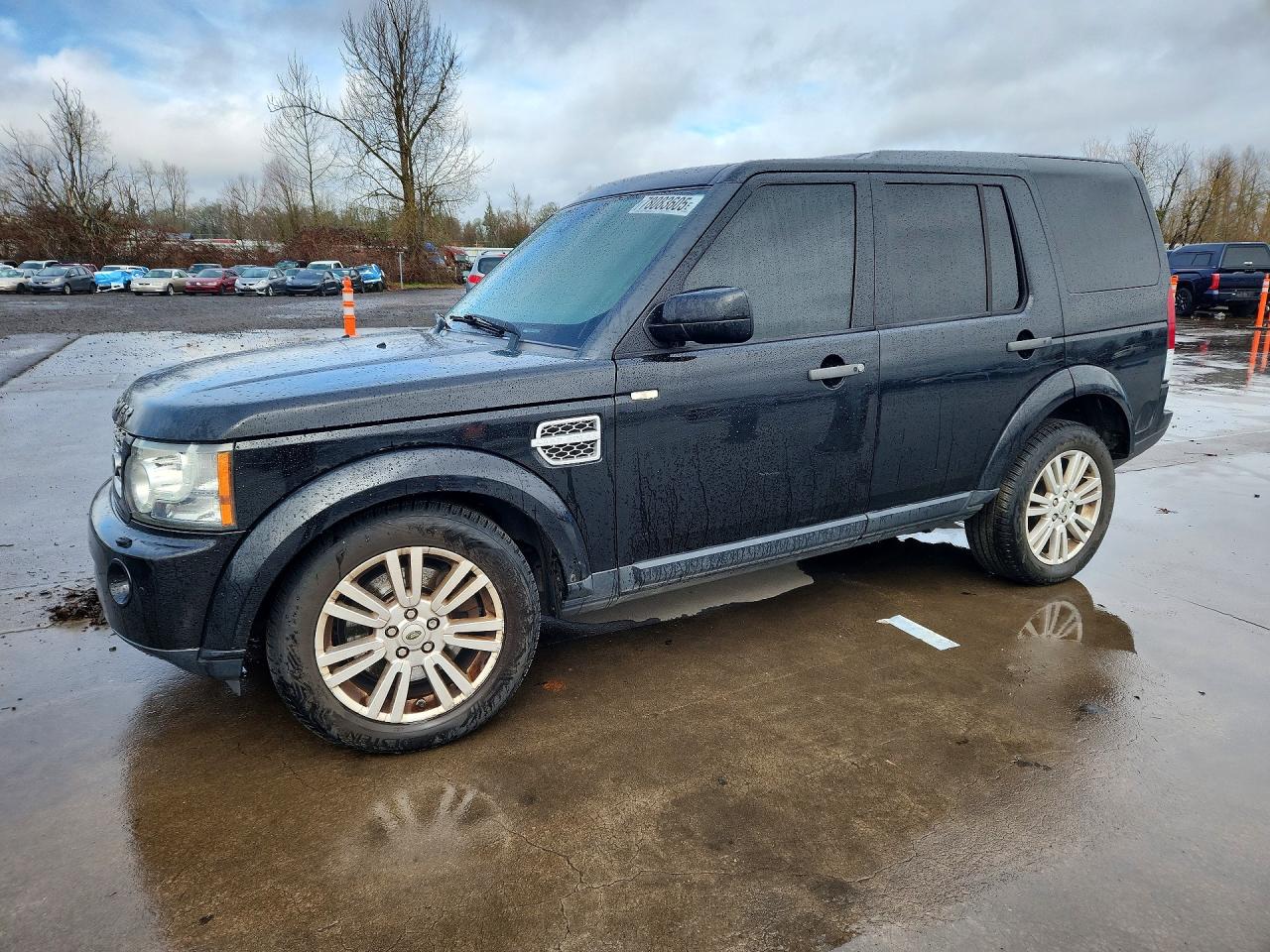 2010 Land Rover LR4 HSE, VIN SALAM2D49AA526536 — Interior fire