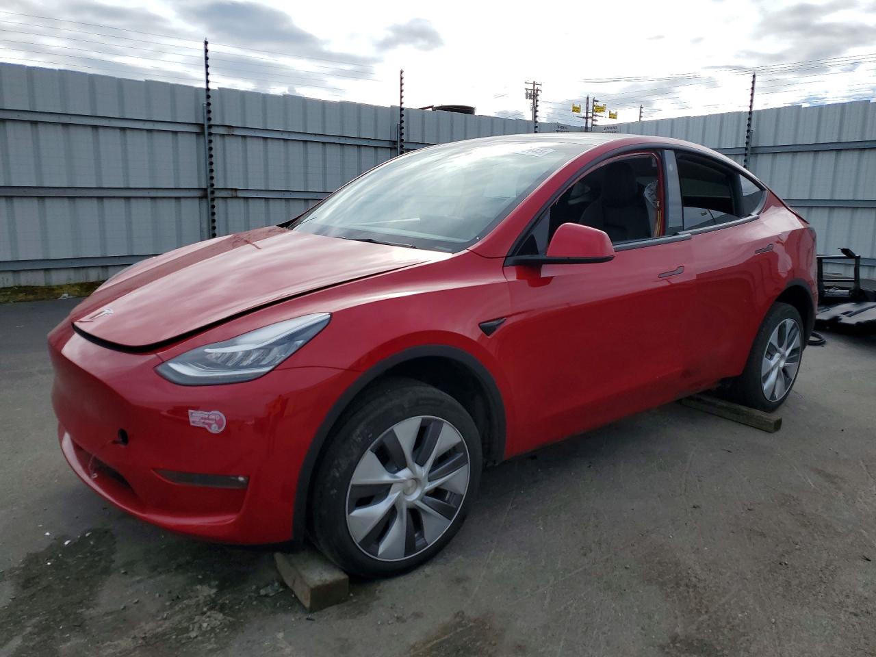 2021 Tesla Model Y Long Range, VIN 5YJYGDEE8MF286746 — Stripped