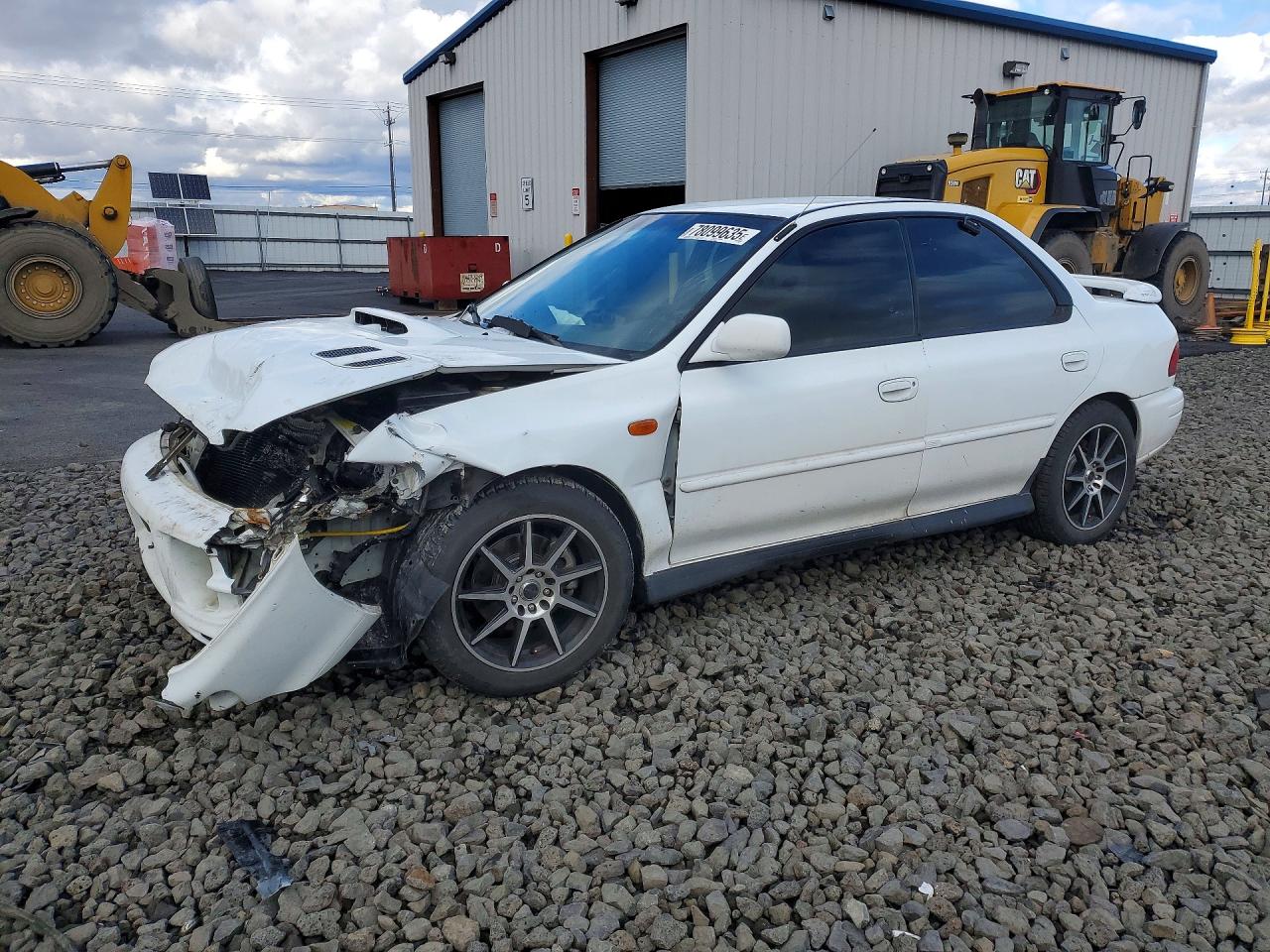2000 Subaru Impreza RS, VIN JF1GC6756YH502606 — Front end