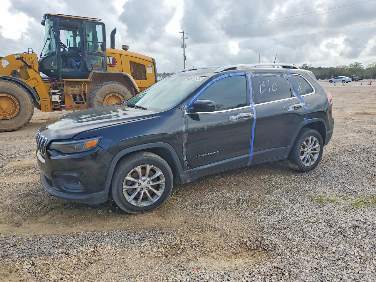 2019 Jeep Cherokee Latitude, VIN 1C4PJLCB5KD145380 — Biohazard / chemical