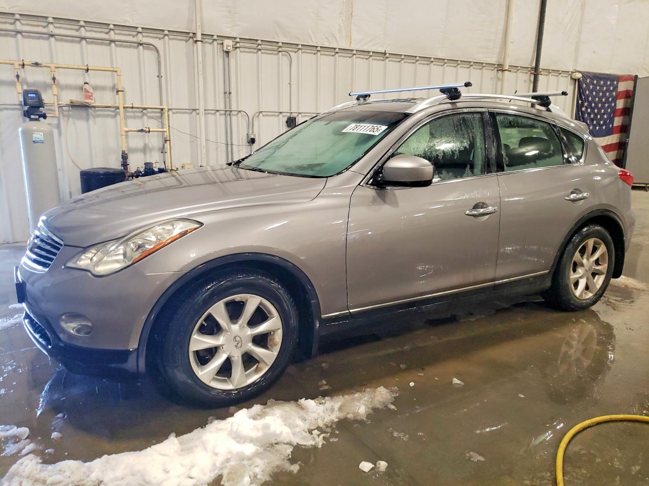 2009 Infiniti EX Journey, VIN JNKAJ09FX9M951352 — Rear end