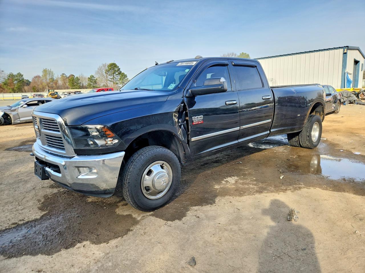 2010 Dodge 3500 SLT, VIN 3D73Y4CL2AG141089 — Front end