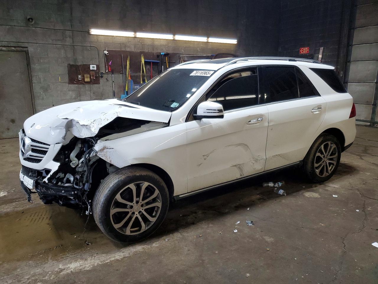2016 Mercedes-Benz GLE 350, VIN 4JGDA5HB2GA735354 — Front end