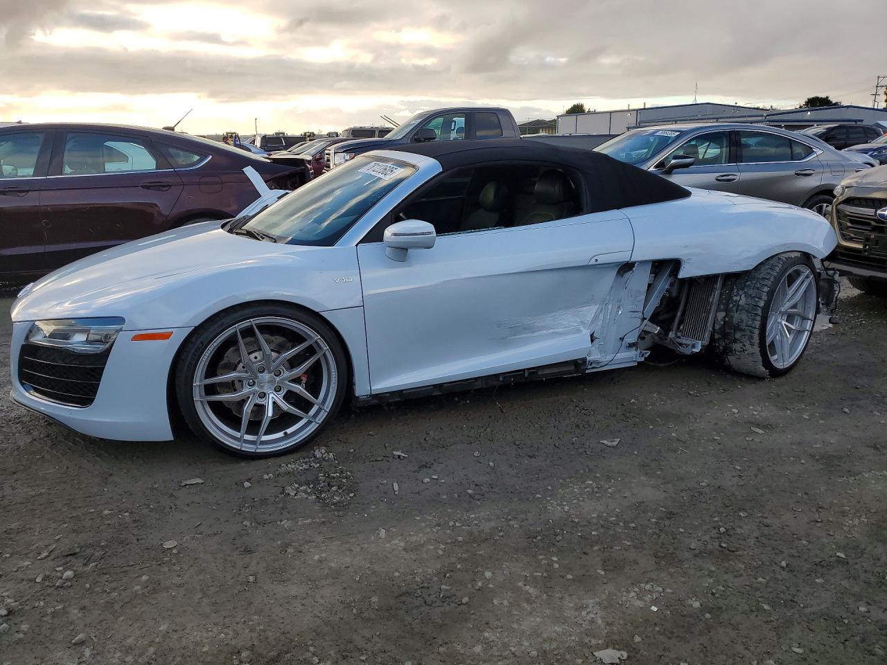 2015 Audi R8, VIN WUAVNAFG8F7001238 — Rear end