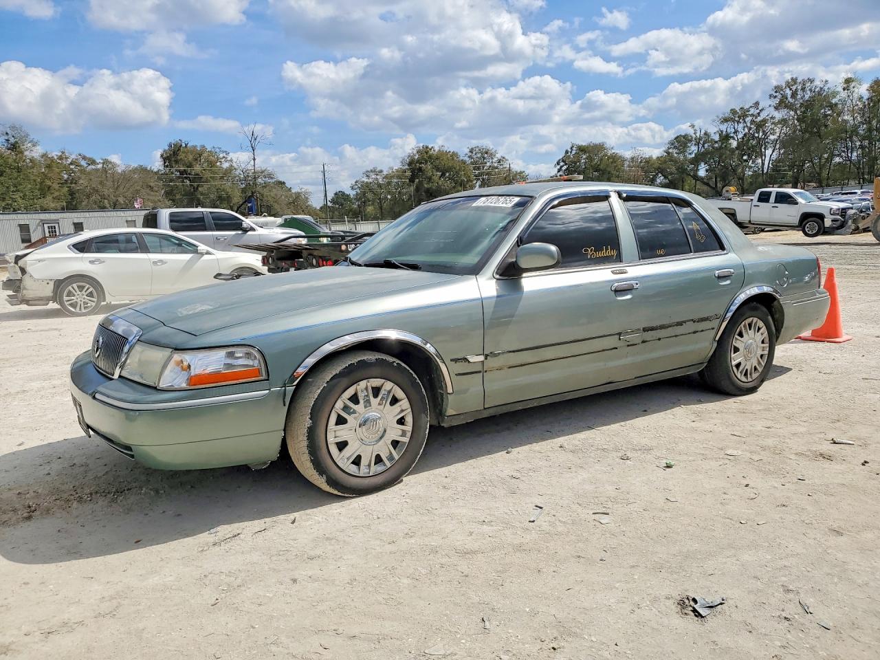 2005 Mercury Grand Marquis GS, VIN 2MEFM74W85X667802 — Vandalism