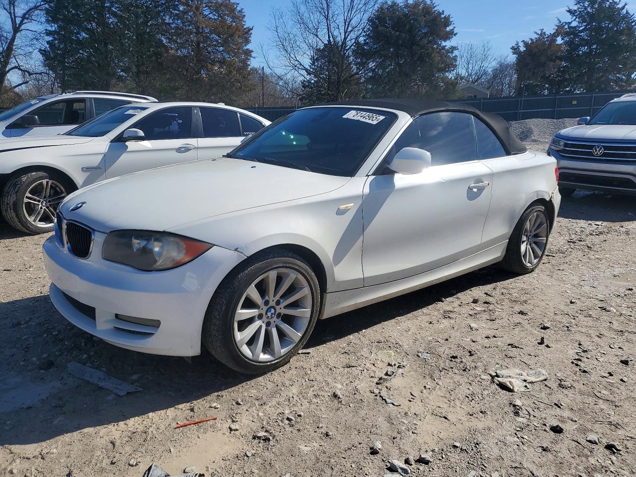2011 BMW 1 Series 128i, VIN WBAUL7C59BVJ78789 — Rear end