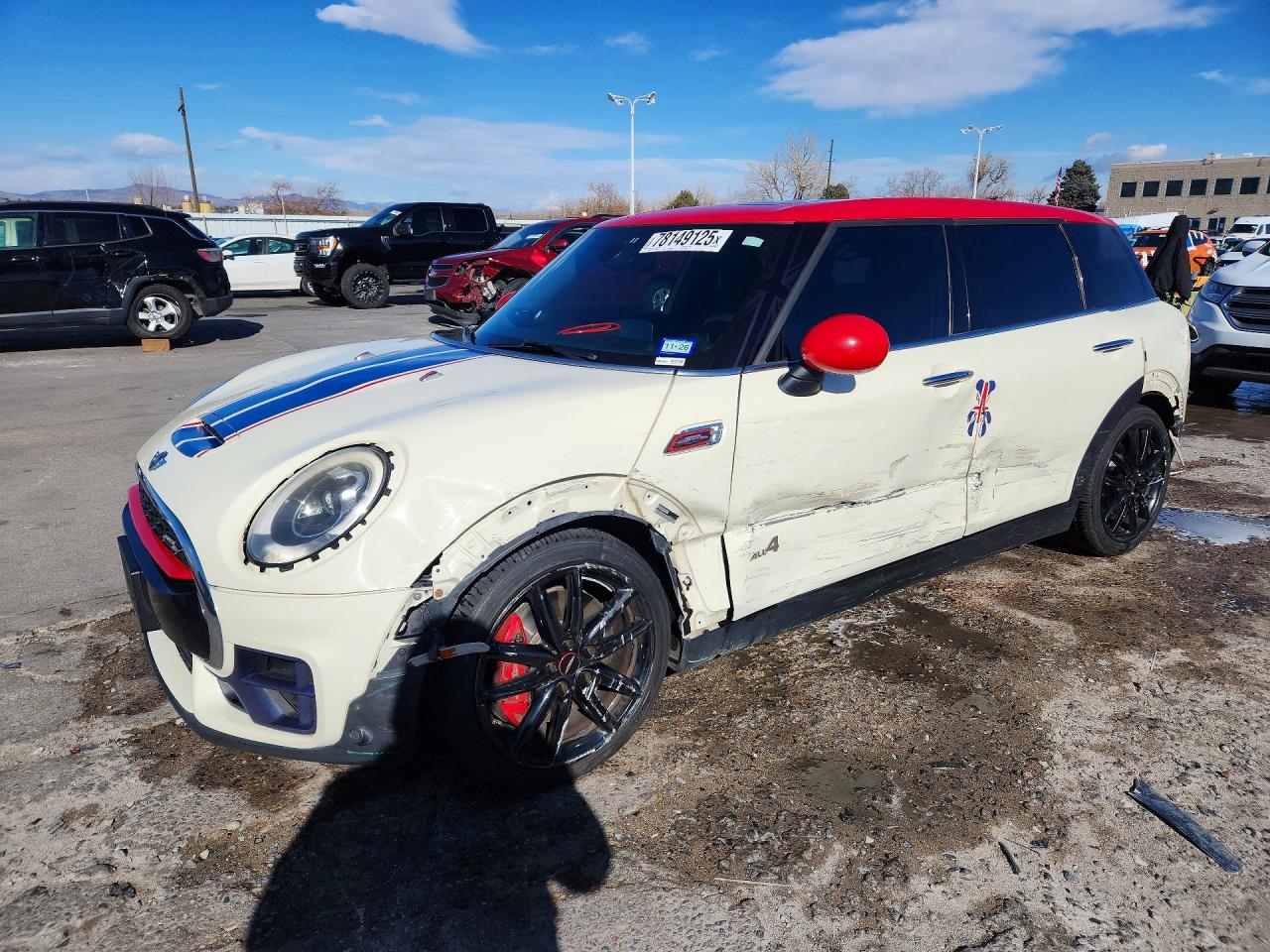 2017 MINI COOPER, VIN WMWLV9C33H2D66303 — Side