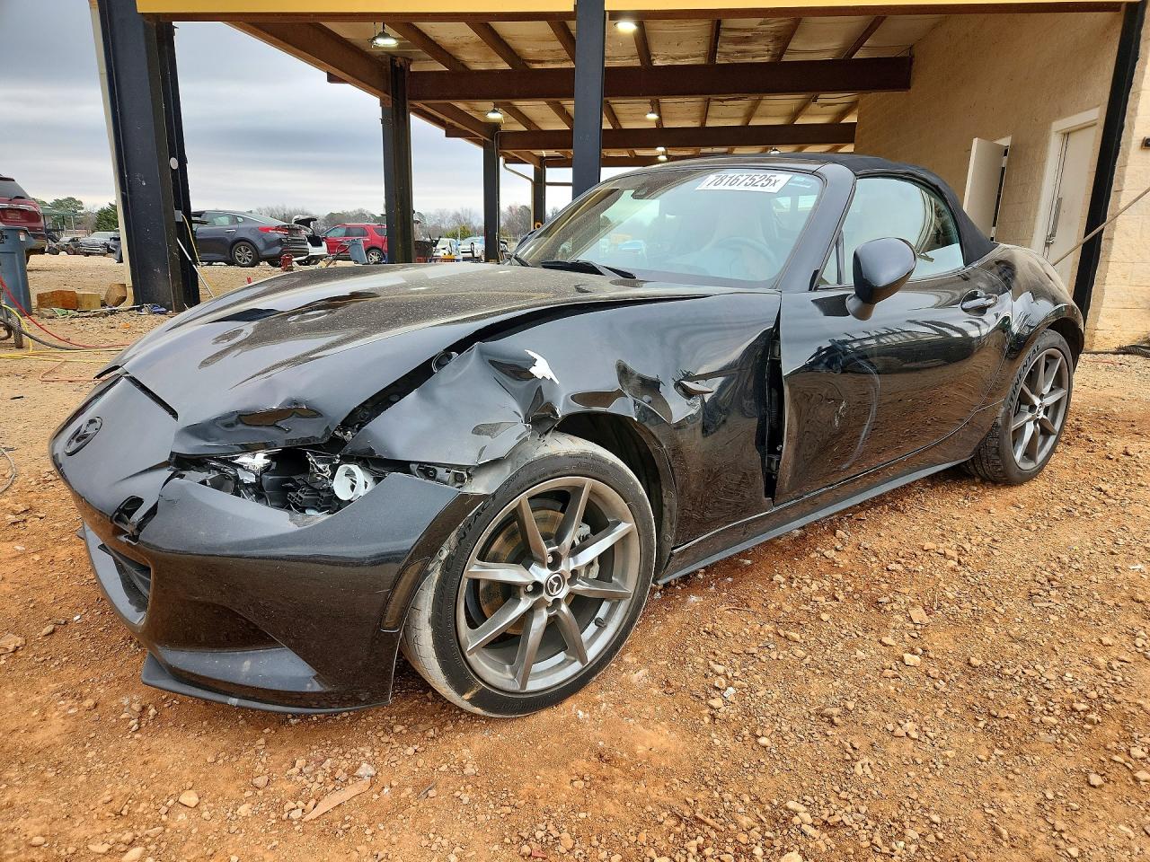 2016 Mazda MX-5 Miata Grand Touring, VIN JM1NDAD77G0113414 — Front end