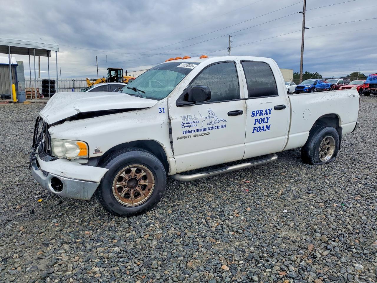 2003 Dodge 3500 ST, VIN 3D7LA38CX3G803138 — Front end