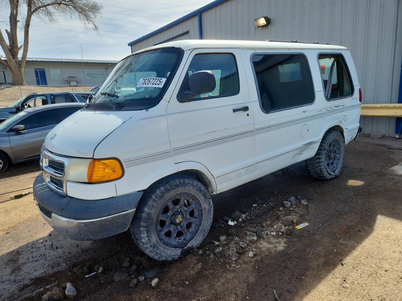 1999 Dodge Cargo, VIN 2B6HB11Y8XK521178 — Rear end