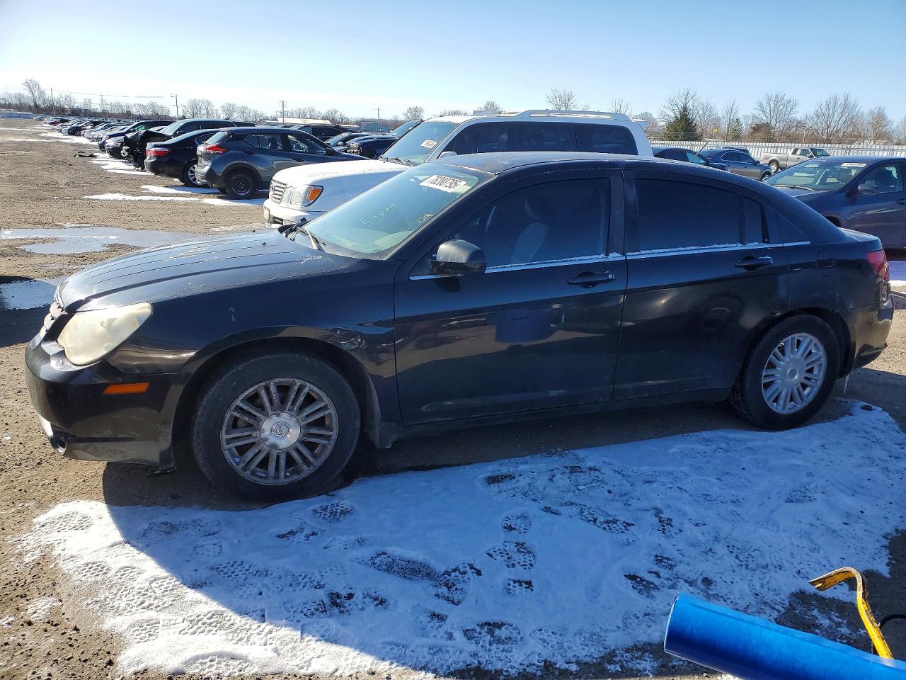 2007 Chrysler Sebring, VIN 1C3LC46K27N632598 — Side