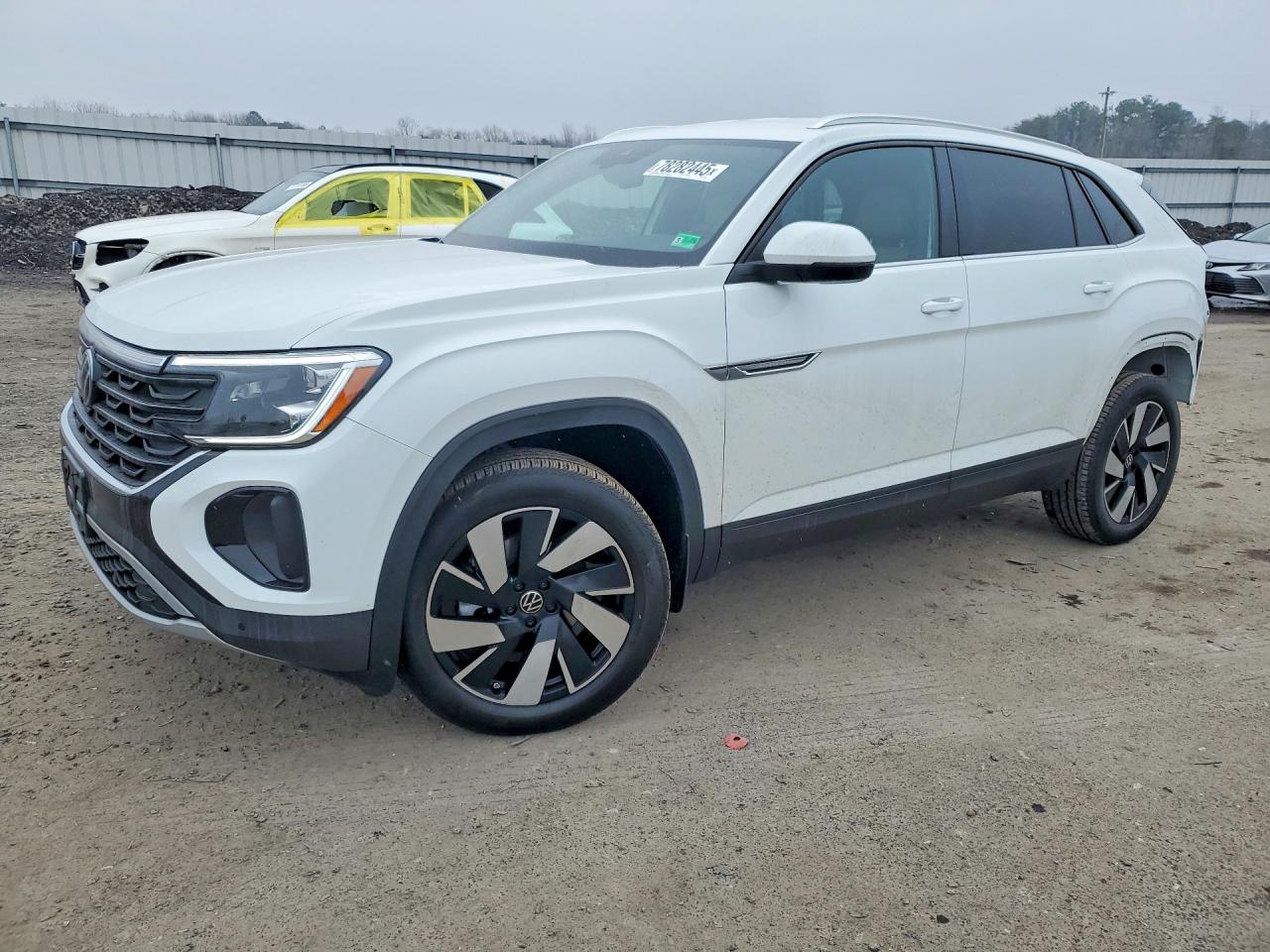 2025 Volkswagen Atlas SE, VIN 1V2HE2CA5SC213630 — Зад