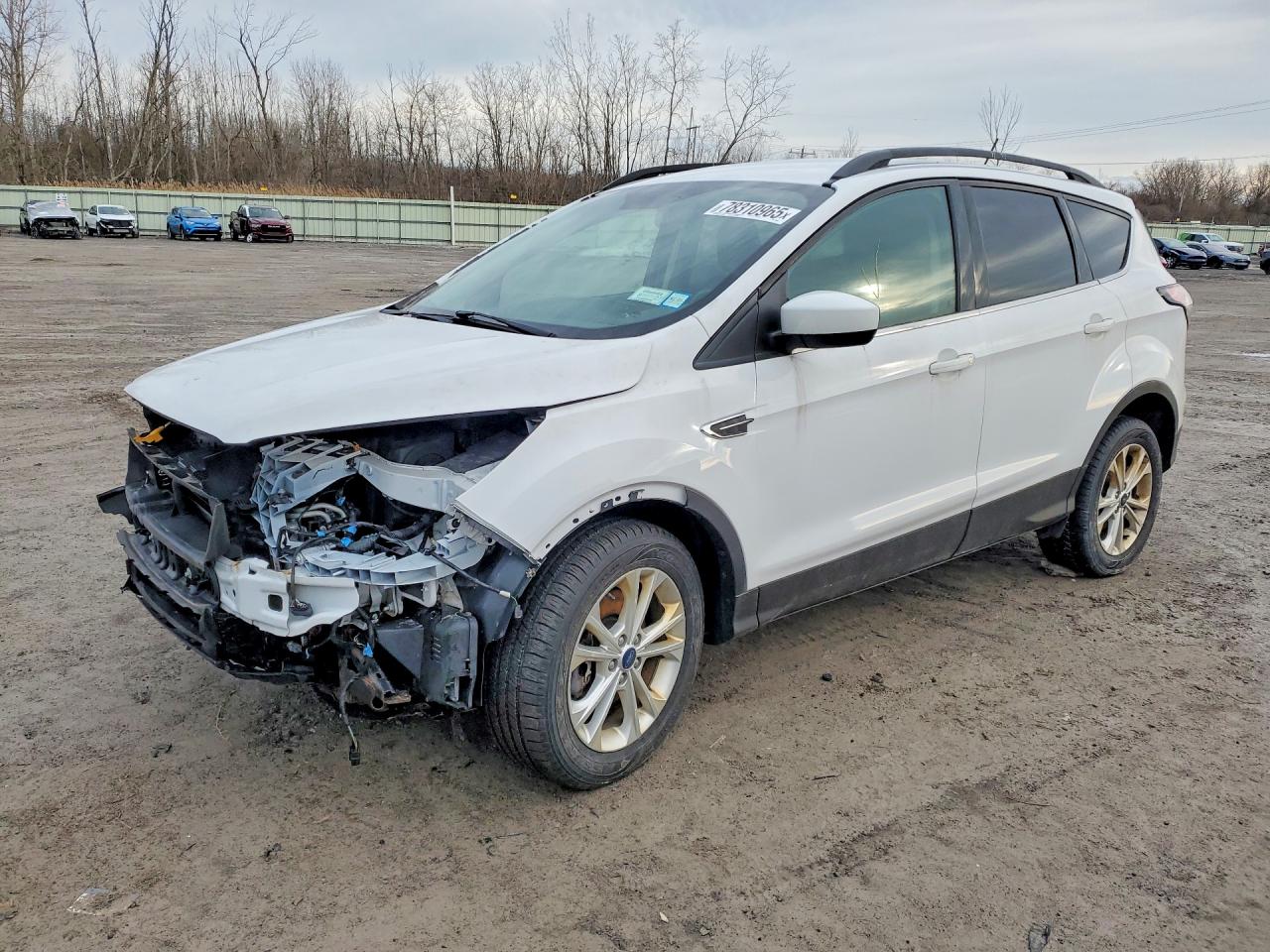 2018 Ford Escape SEL, VIN 1FMCU9HD8JUA80943 — Front end