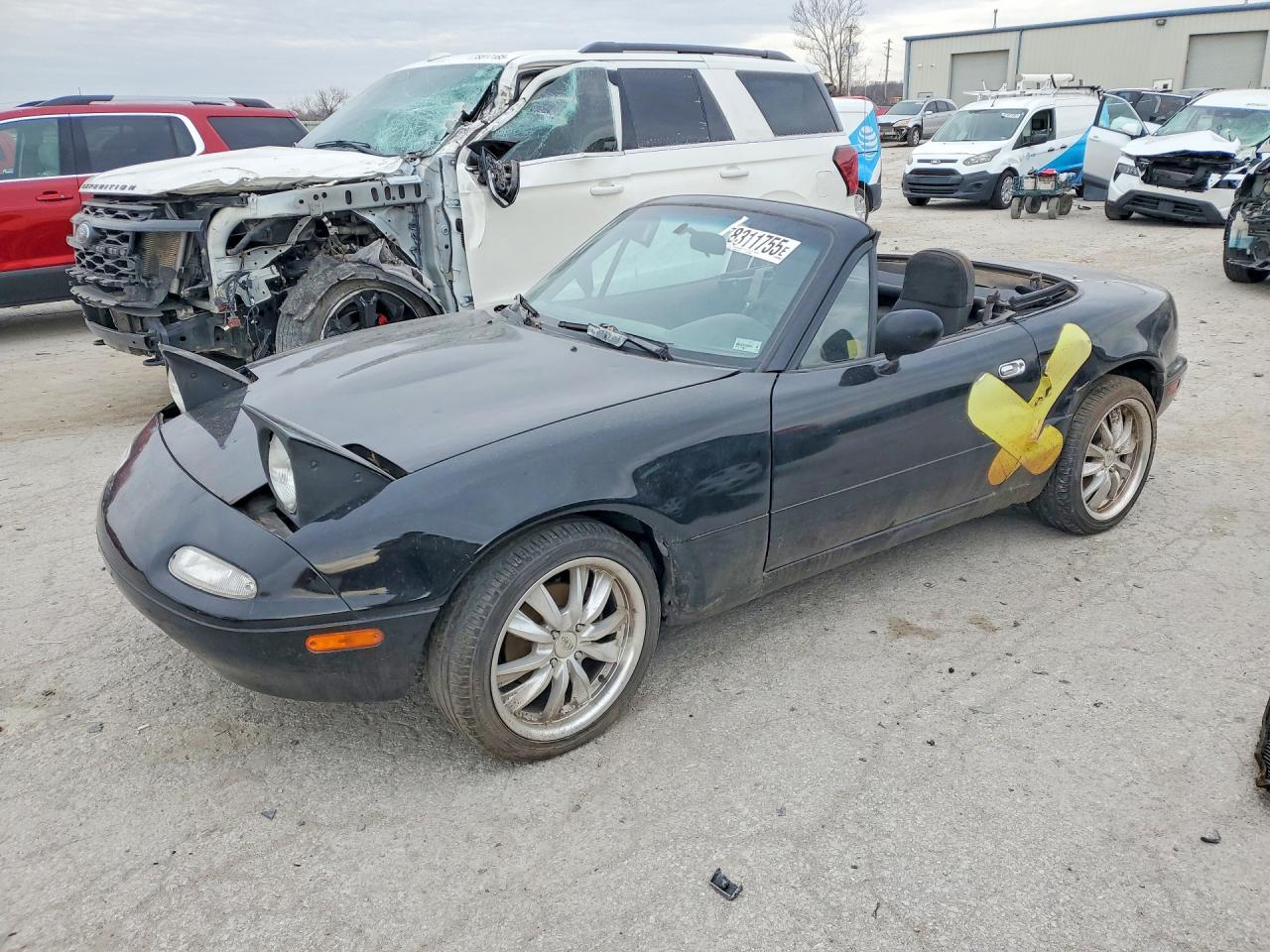 1997 Mazda MX-5 Miata, VIN JM1NA3536V0733457 — Rear end