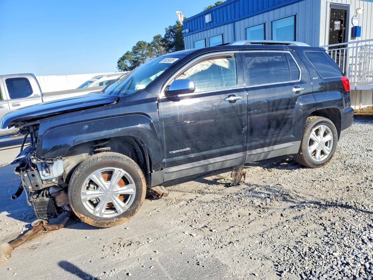 2016 GMC Terrain SLT, VIN 2GKFLPE34G6274546 — Front end