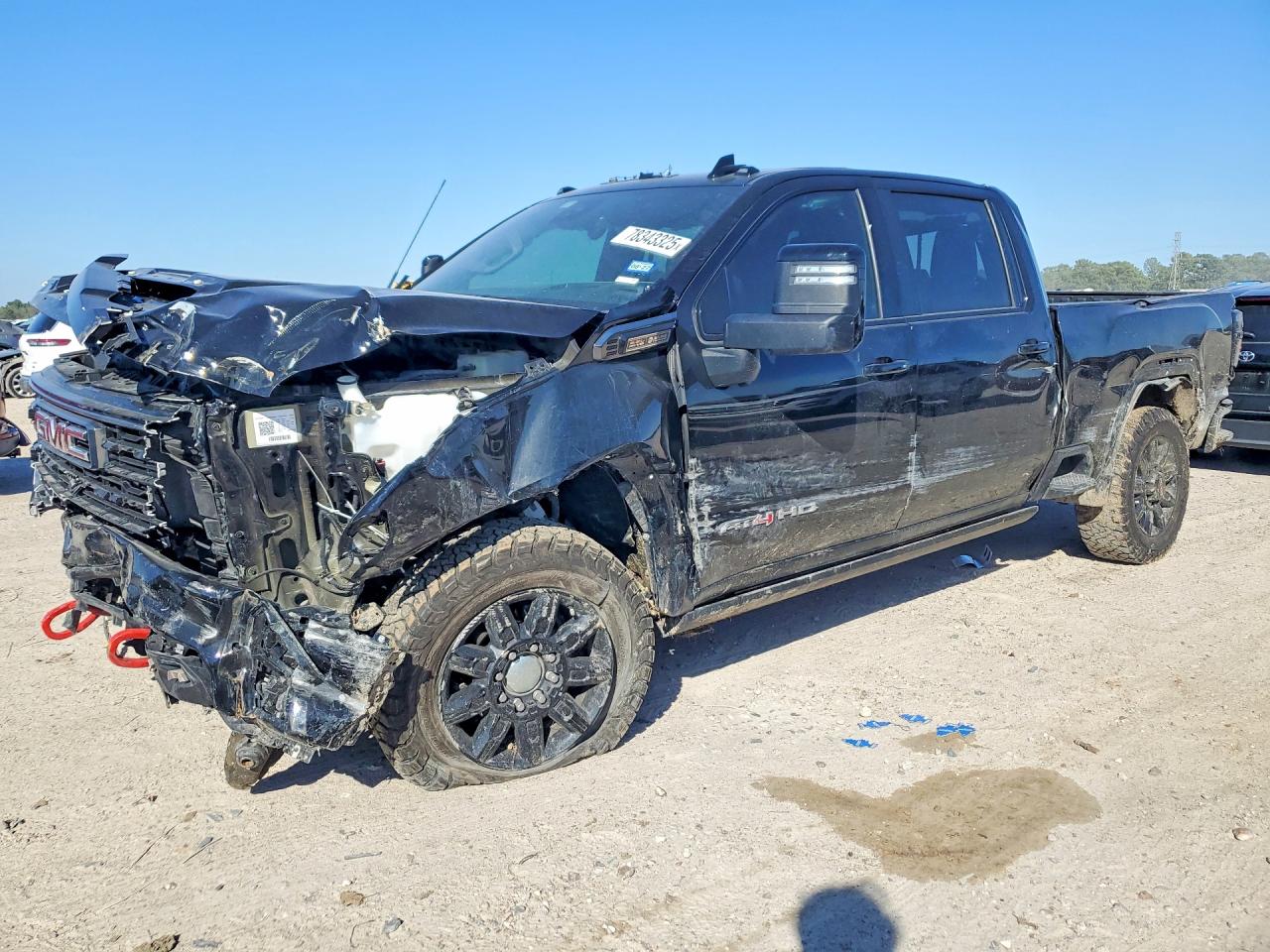 2025 GMC Sierra 2500HD AT4, VIN 1GT4UPE71SF283982 — Auction photo
