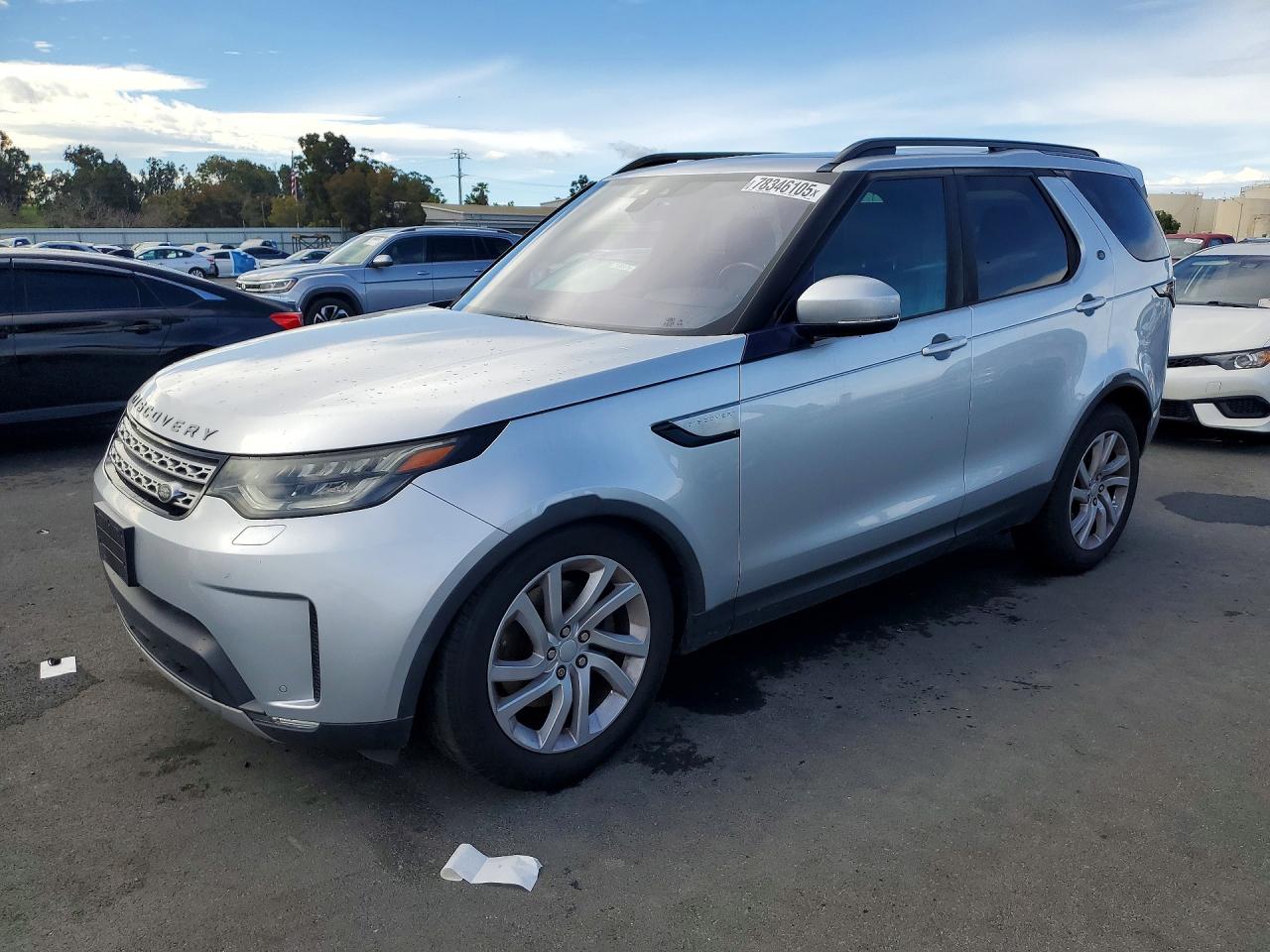 2017 Land Rover Discovery HSE, VIN SALRRBBV2HA026499 — Water / flood
