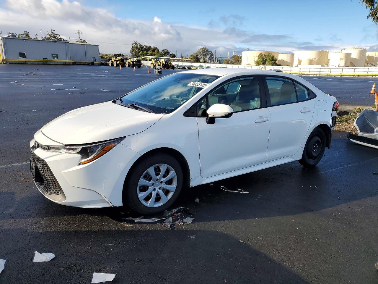 2021 Toyota Corolla LE, VIN 5YFEPMAE7MP204406 — Rear end