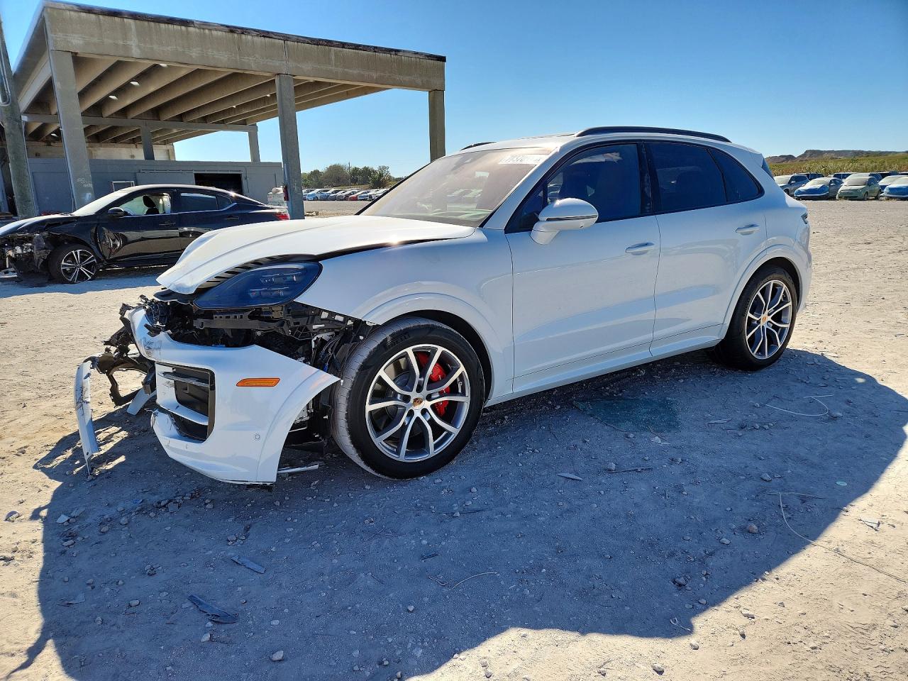 2025 Porsche Cayenne S, VIN WP1AL2AY8SDA19367 — Front end