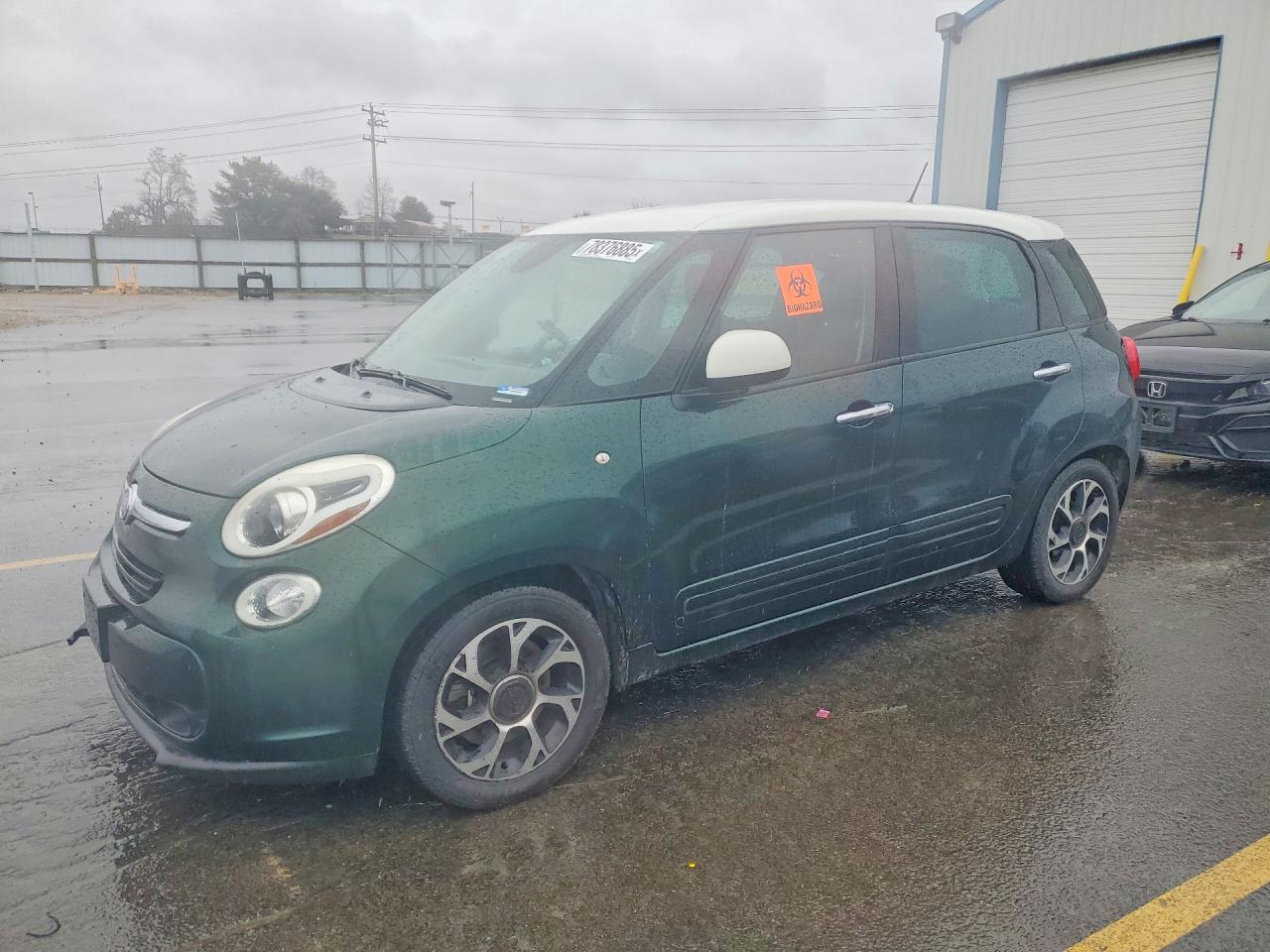 2018 FIAT 500L Easy, VIN ZFBCFABH8EZ002587 — Front end