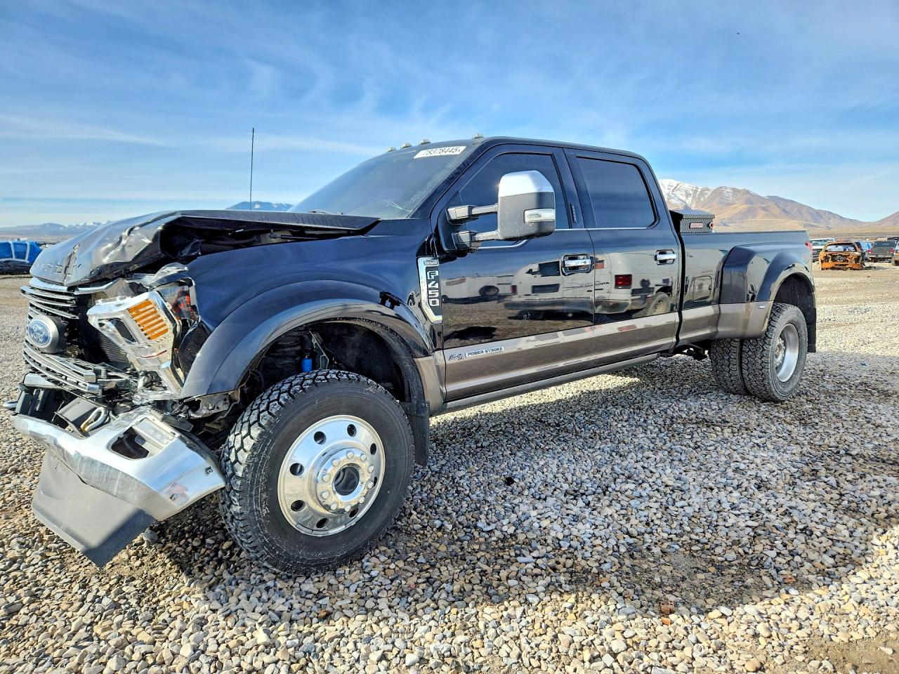 2021 Ford F-450 XL, VIN 1FT8W4DT5MED78000 — Front end