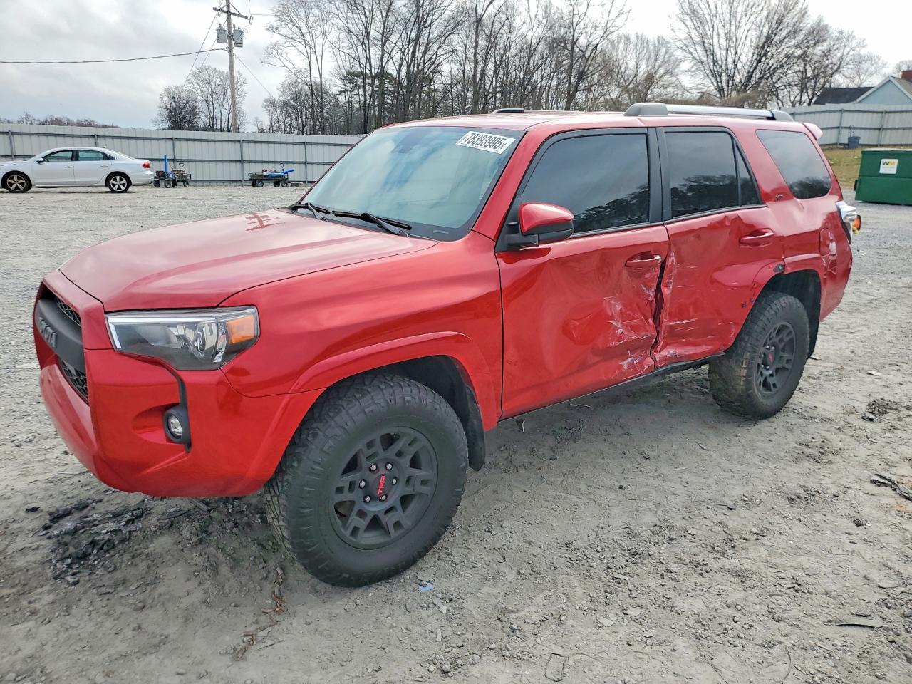 2022 Toyota 4Runner SR5, VIN JTEMU5JR1N6073460 — Side
