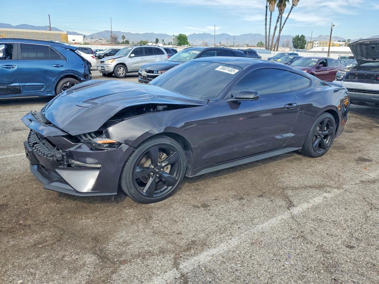 2022 Ford Mustang EcoBoost Premium, VIN 1FA6P8TH6N5140107 — Перед