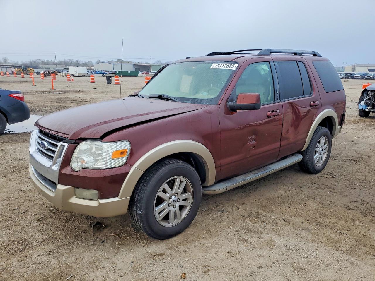 2010 Ford Explorer Eddie Bauer, VIN 1FMEU6EE8AUA17006 — Перед