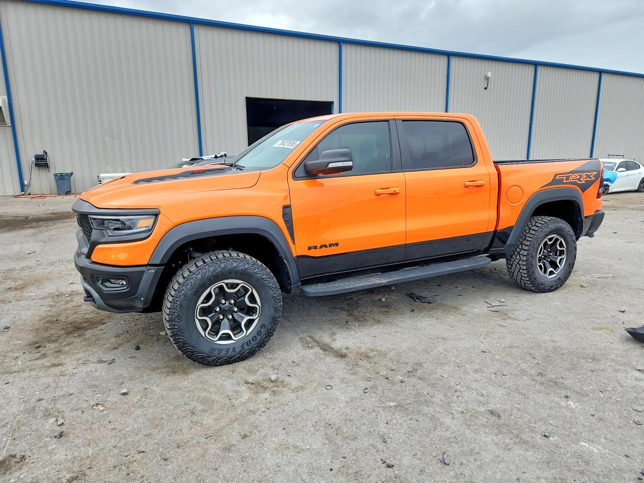 2022 Ram 1500 TRX, VIN 1C6SRFU94NN149099 — Фото с аукциона 1 of 14